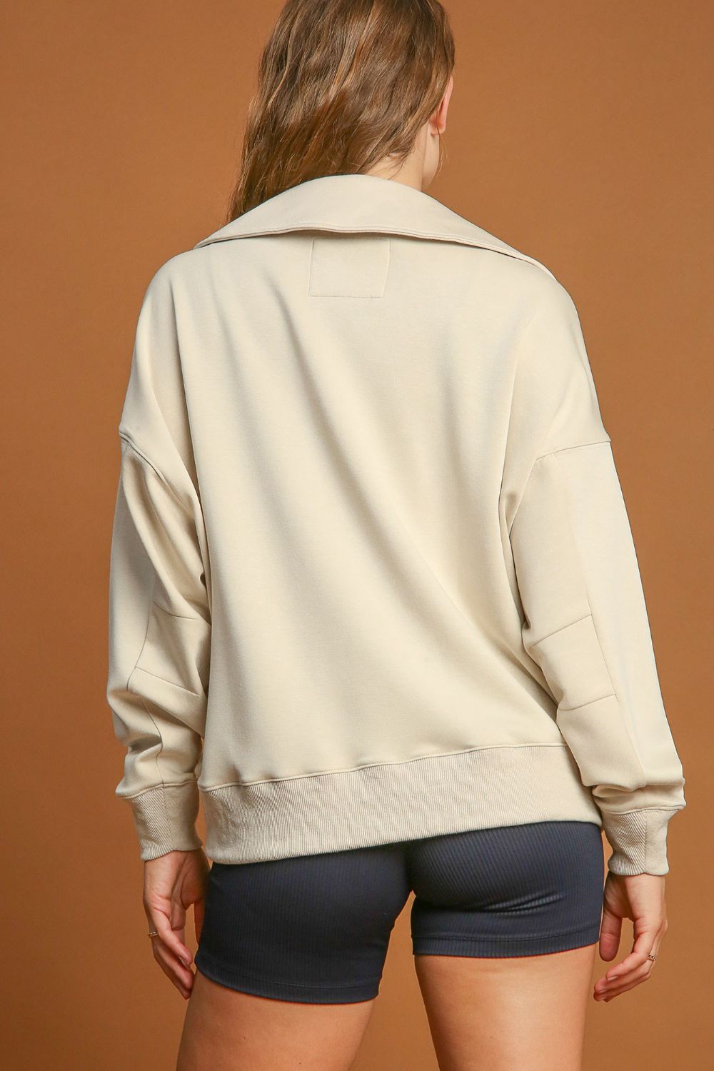 Collar Dropped Shoulder Sweatshirt