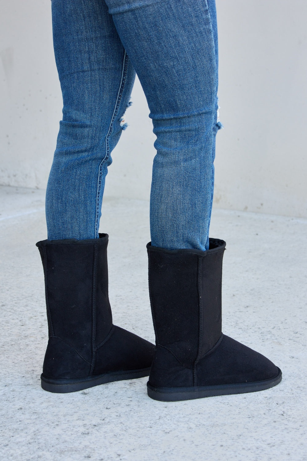 Thermal Lined Flat Boots